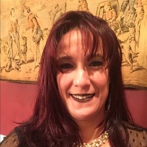 Meet your Posher, Sally